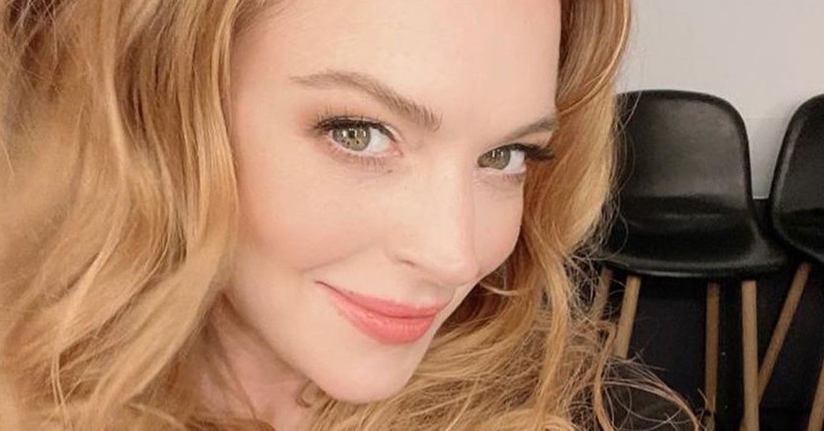 Lindsay Lohan selfie 