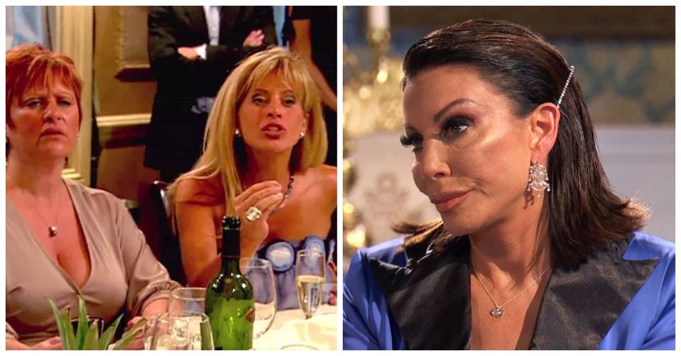 rozdělit obrázek Caroline Manzo a Dina Manzo při pohledu naštvaný na večeři a Danielle Staub při pohledu vážně na Real Housewives of New Jersey