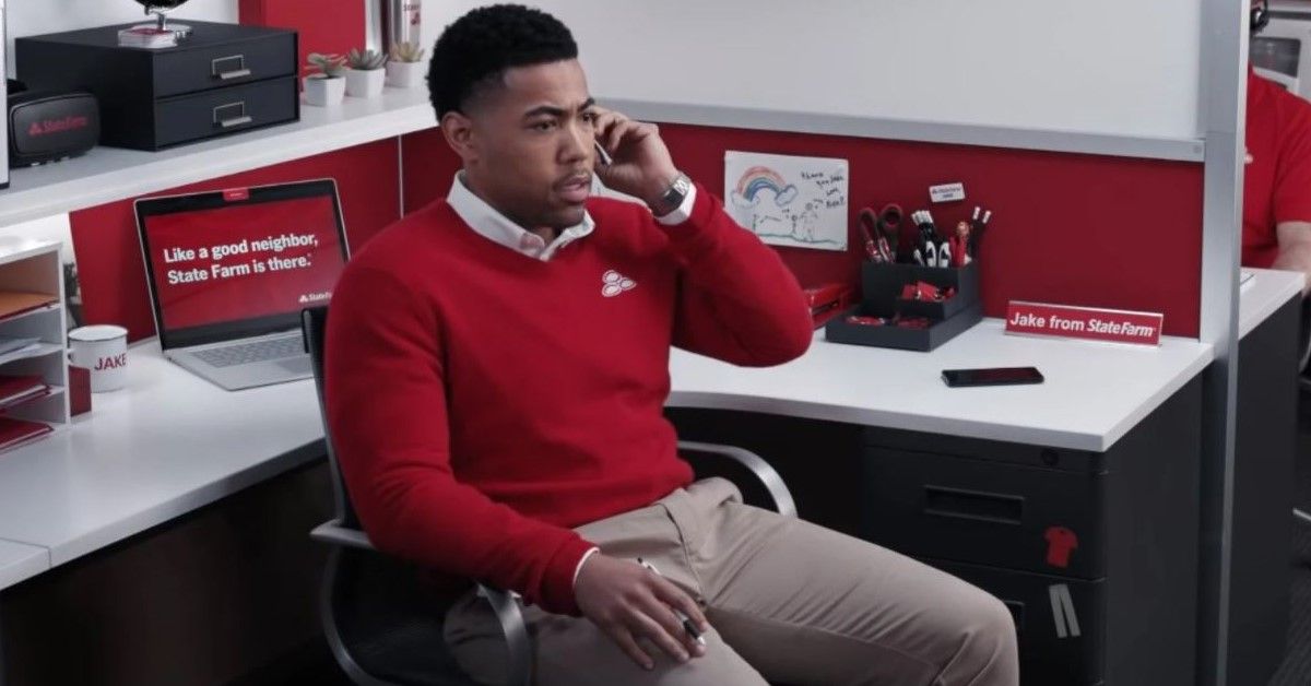 A scene from a commercial for State Farm starring Kevin Miles as Jake from State Farm