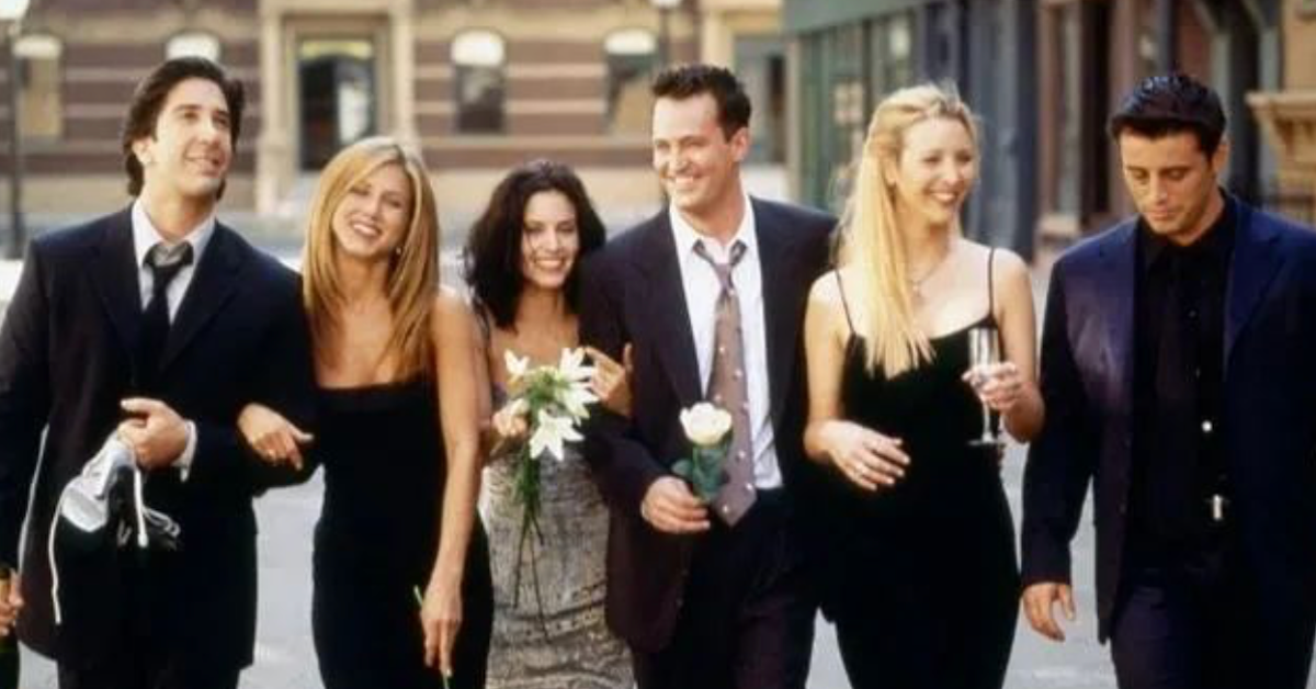 Friends cast, including Jennifer Aniston and David Schwimmer
