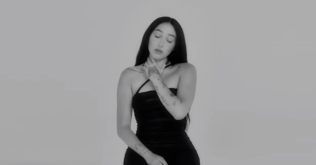 Noah Cyrus in 'Lonely' music video from 'The End of Everything.'