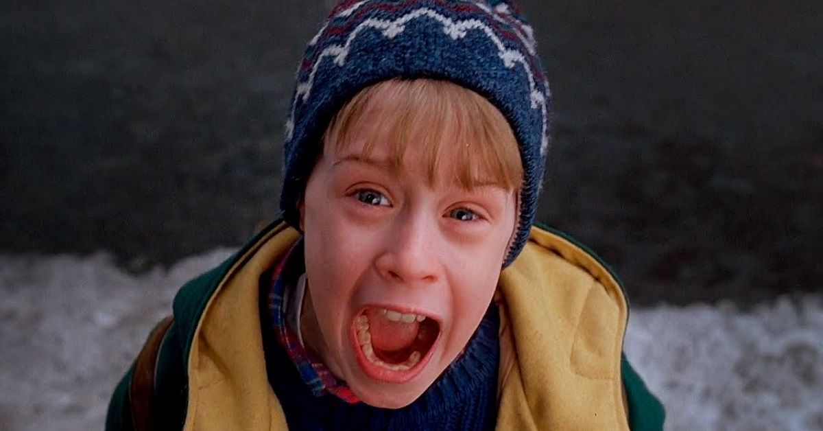 A closeup of Macaulay Culkin screaming as Kevin McCallister in Home Alone 2: Lost in New York.