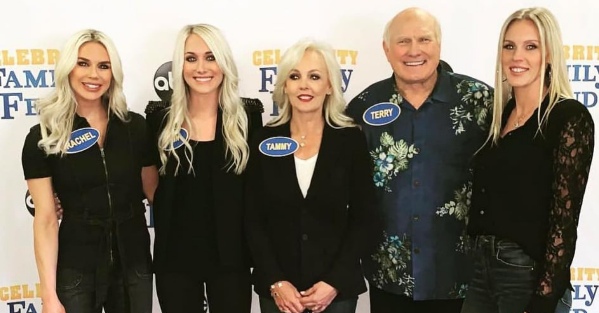 The Bradshaw Bunch Family on the set of Celebrity Family Feud