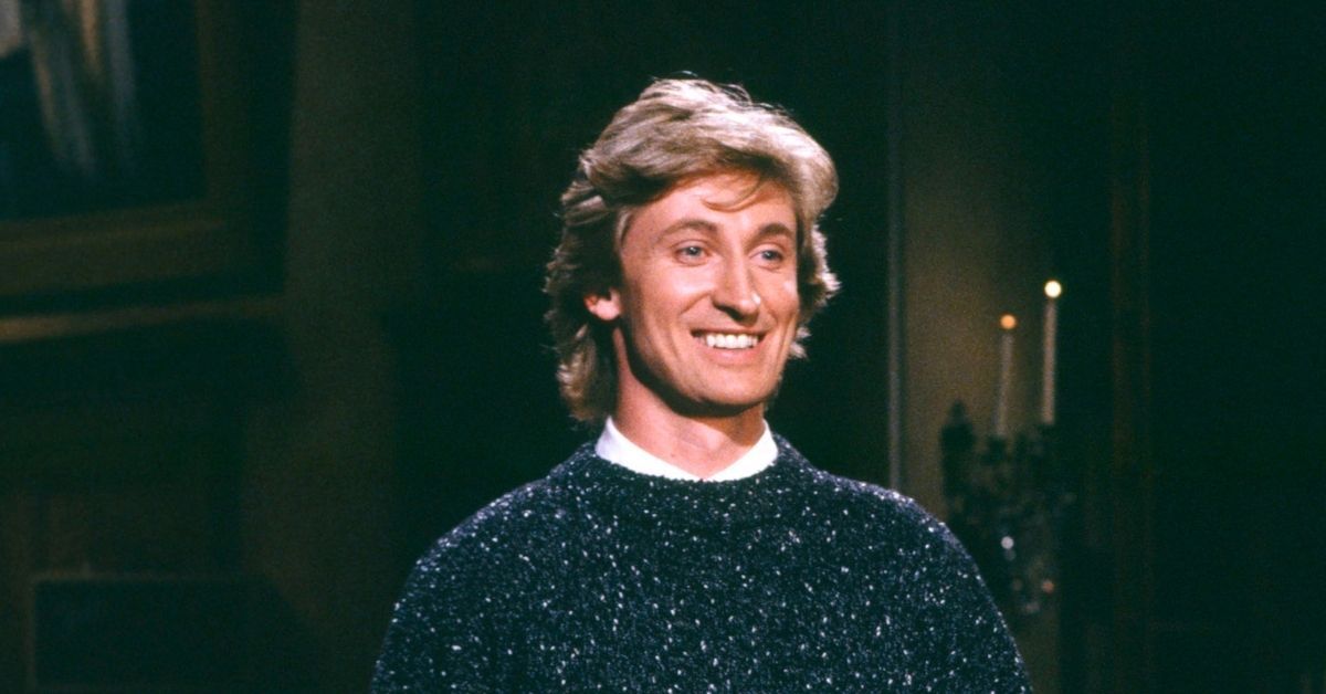 Wayne Gretzky hosting SNL
