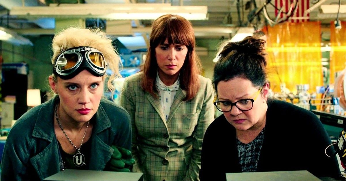 Melissa McCarthy, Kate McKinnon and Kristin Wiig in Ghostbusters