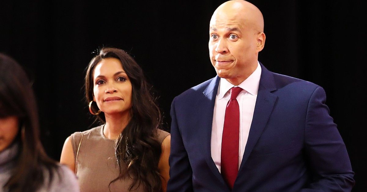 Actress Rosario Dawson and her then-partner politician Cory Booker attend a press event together