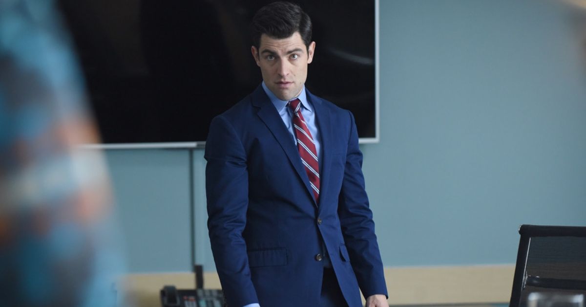 A photo of Max Greenfield playing Winston Schmidt