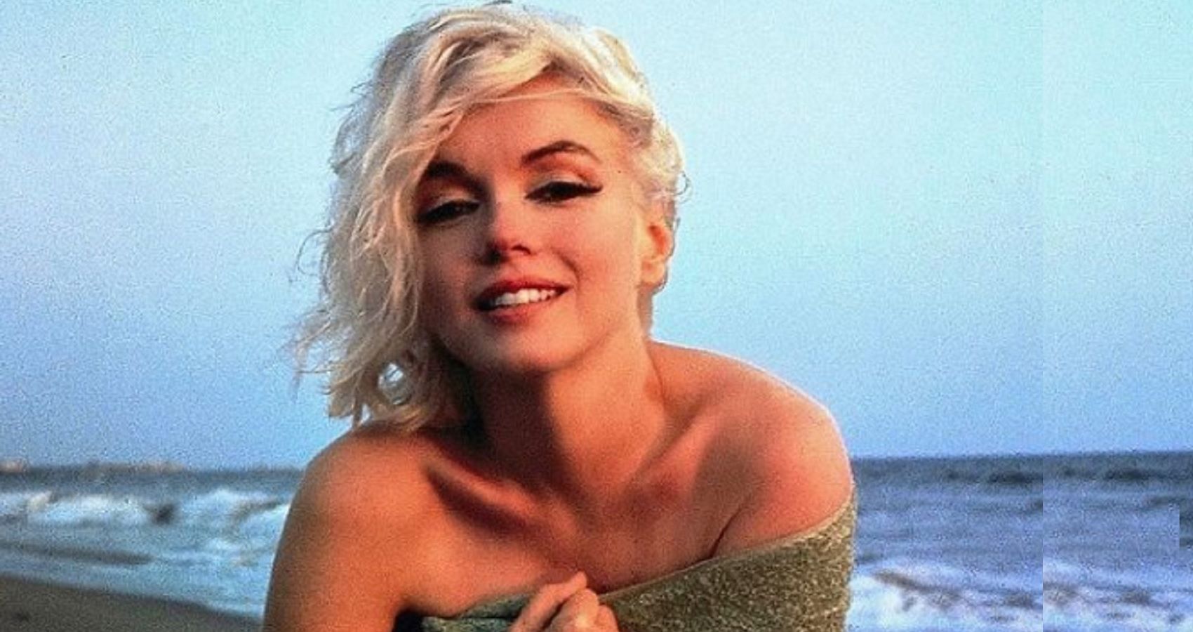 Marilyn Monroe on a beach
