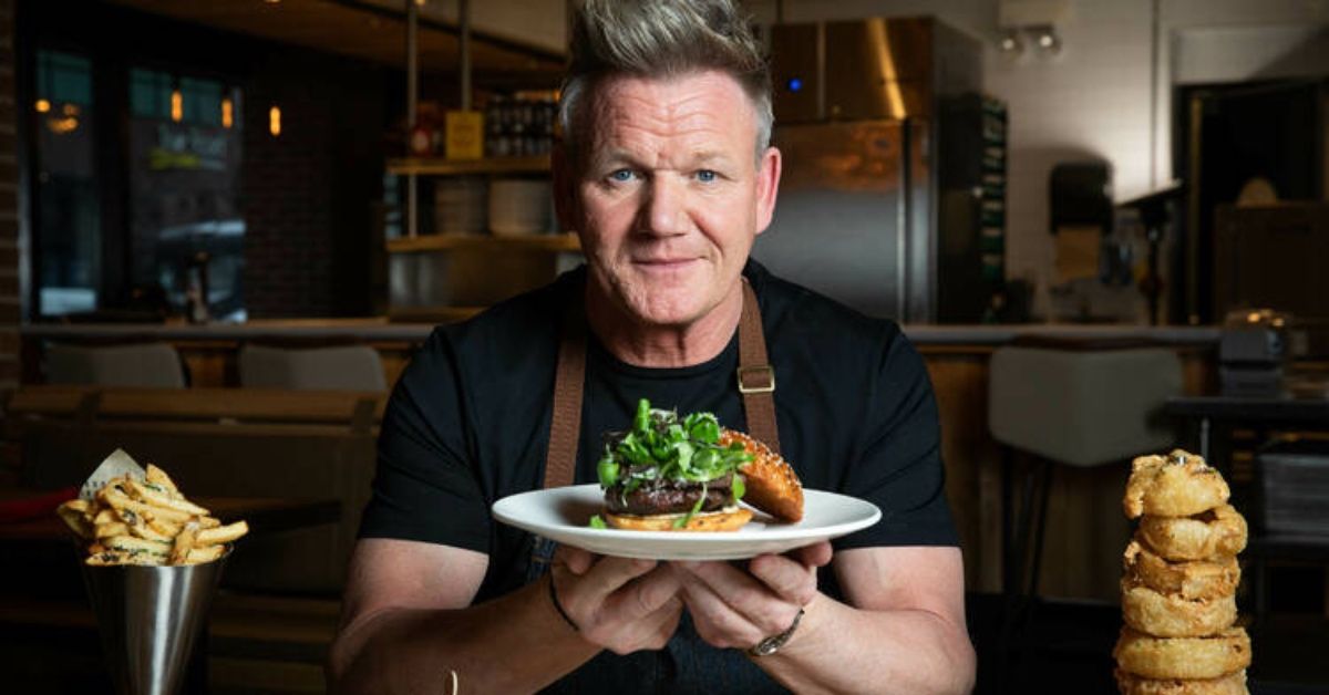 Hamburguesa en manos del famoso chef Gordon Ramsay