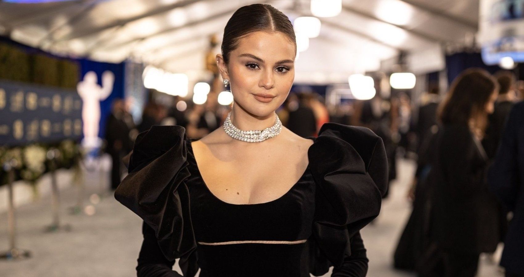 Selena Gomez looking very confident on the Red Carpet