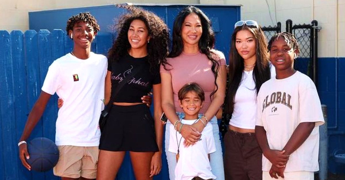These Are Kimora Lee Simmons' Five Kids