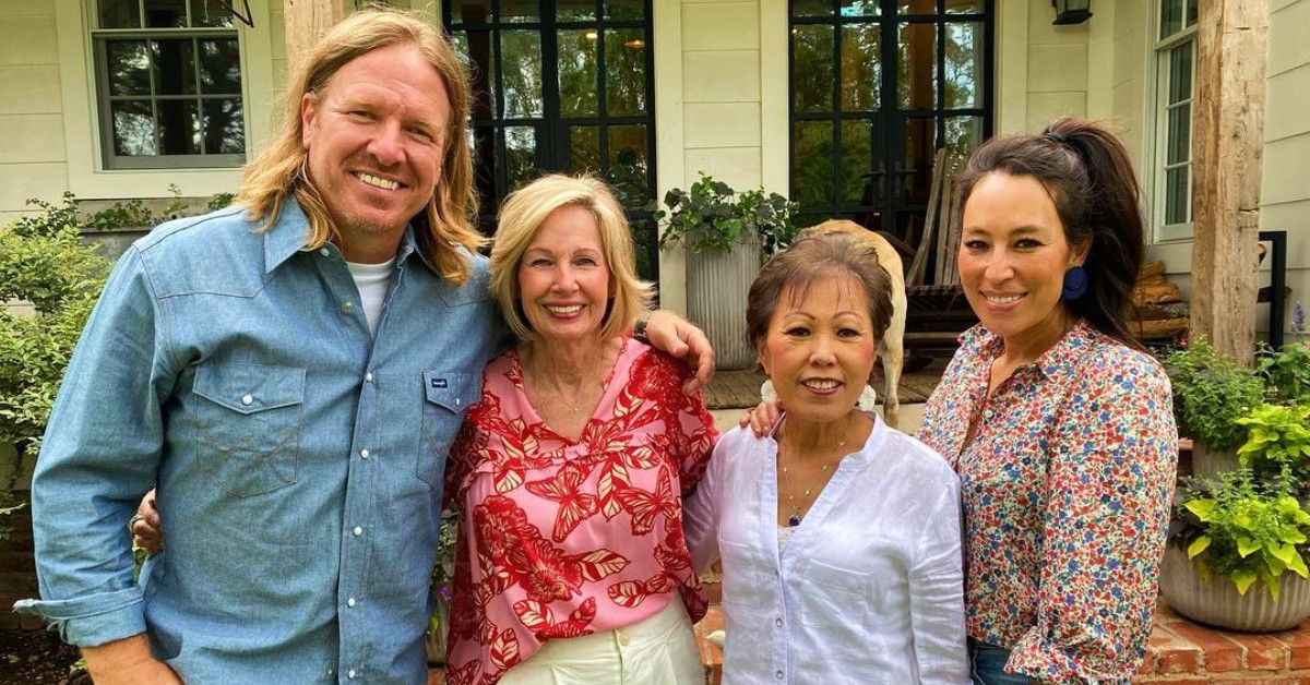 How Chip And Joanna Gaines Raise Their 5 Kids