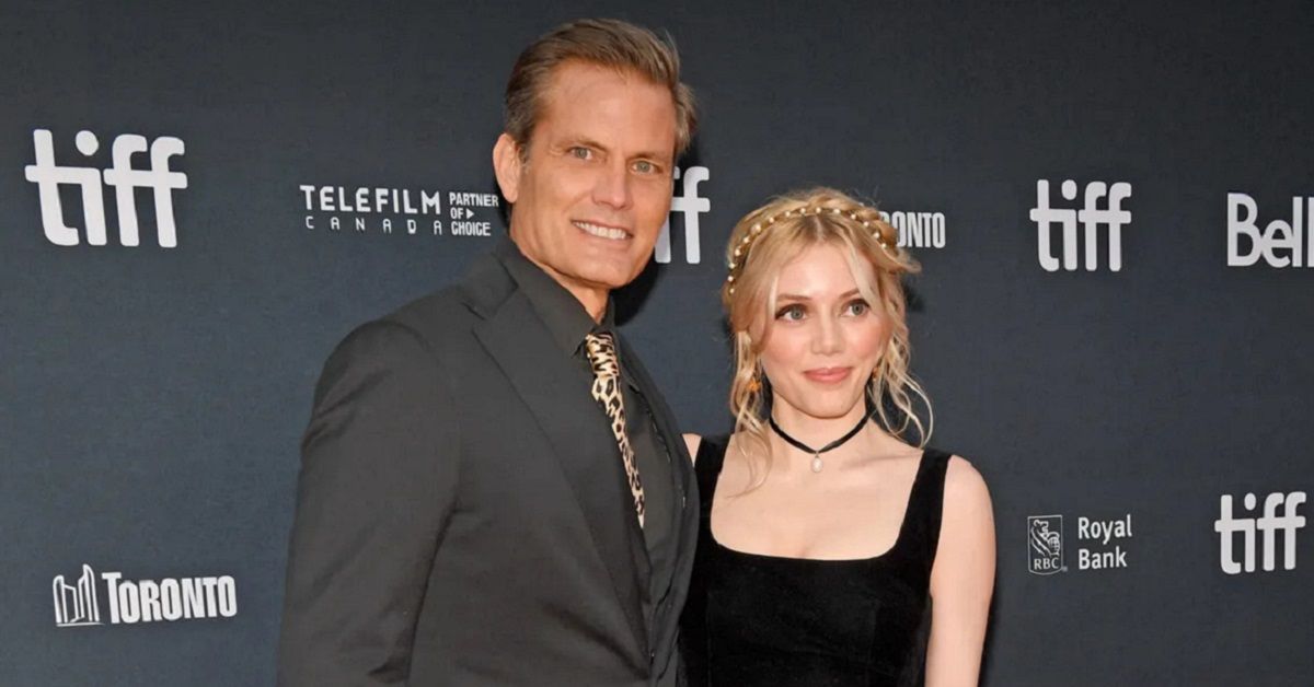 Grace Van Dien and Casper Van Dien on the red carpet