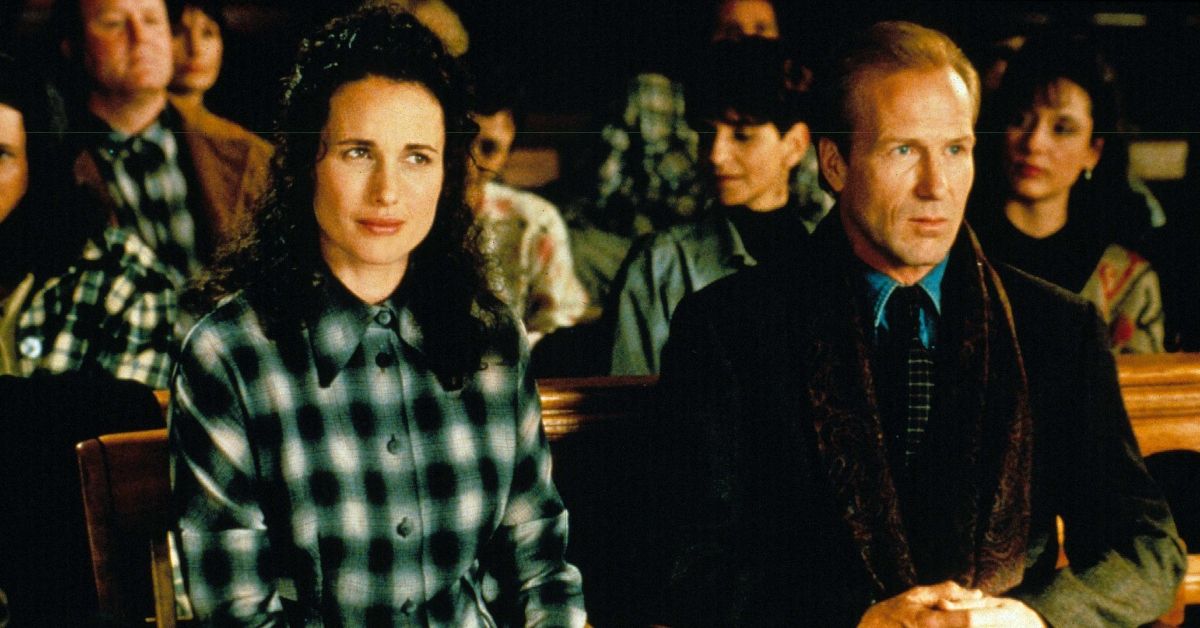 Andie MacDowell and William Hurt in Michael 1996