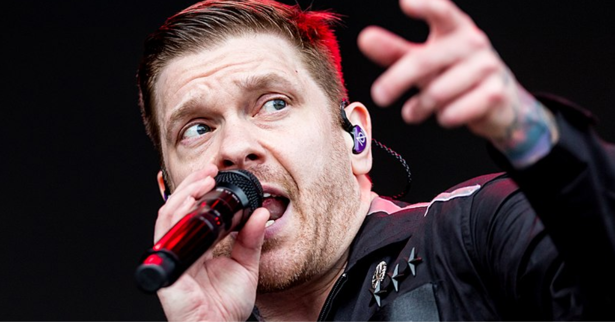 Brent Smith | lead singer of Shinedown