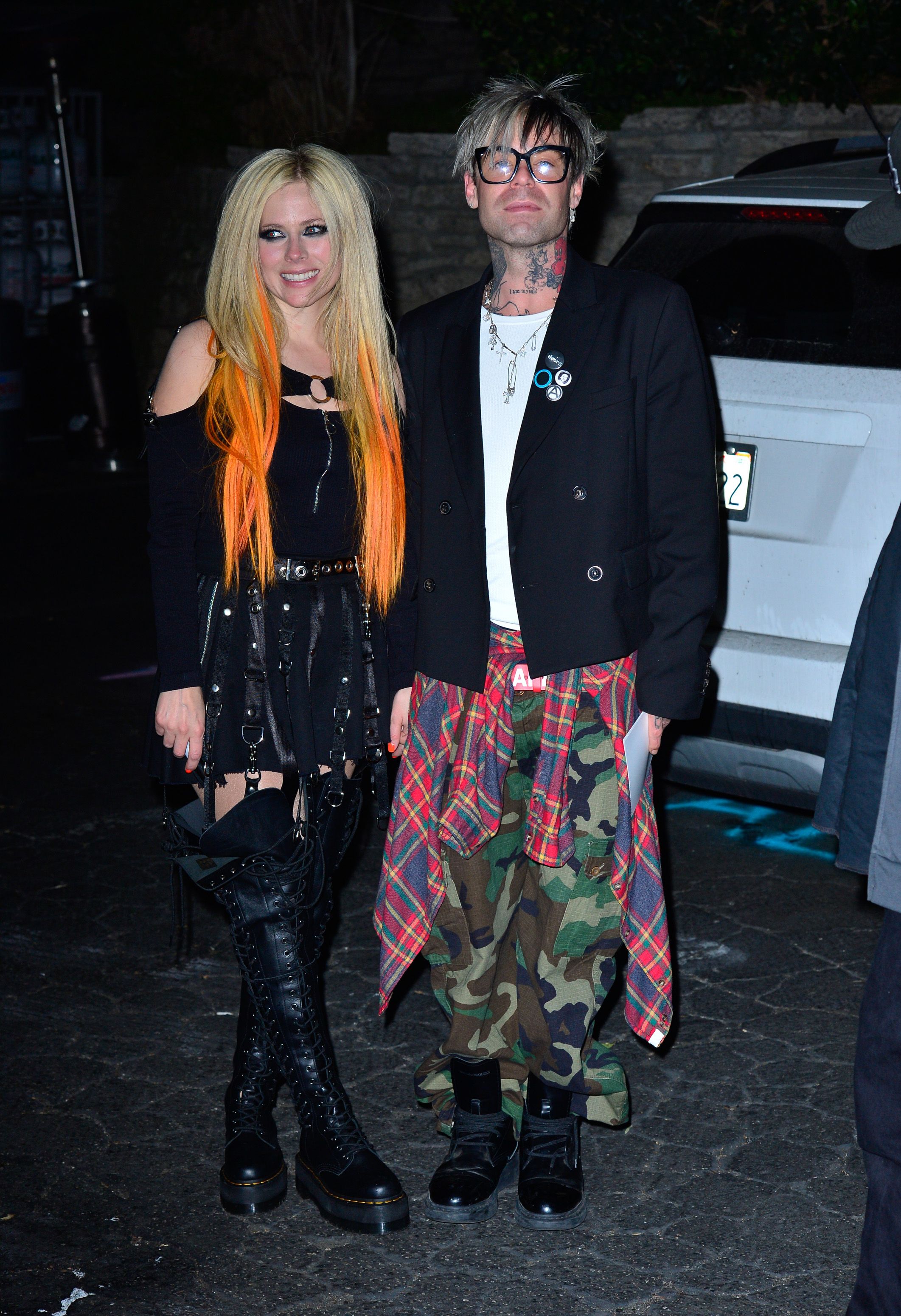 Avril Lavigne and Mod Son