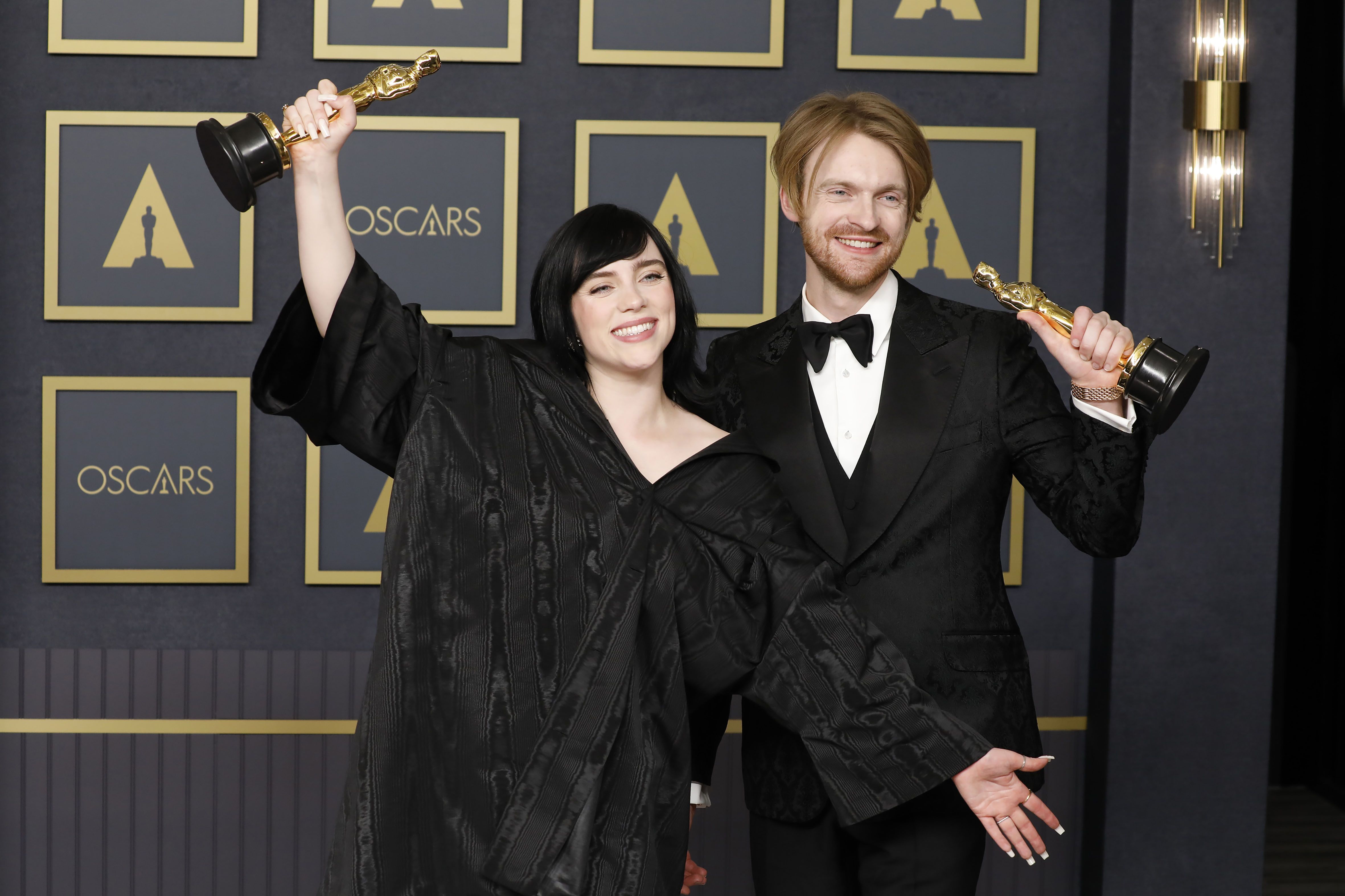 8 Academy Award Winning Songs That Were Also Big Hits