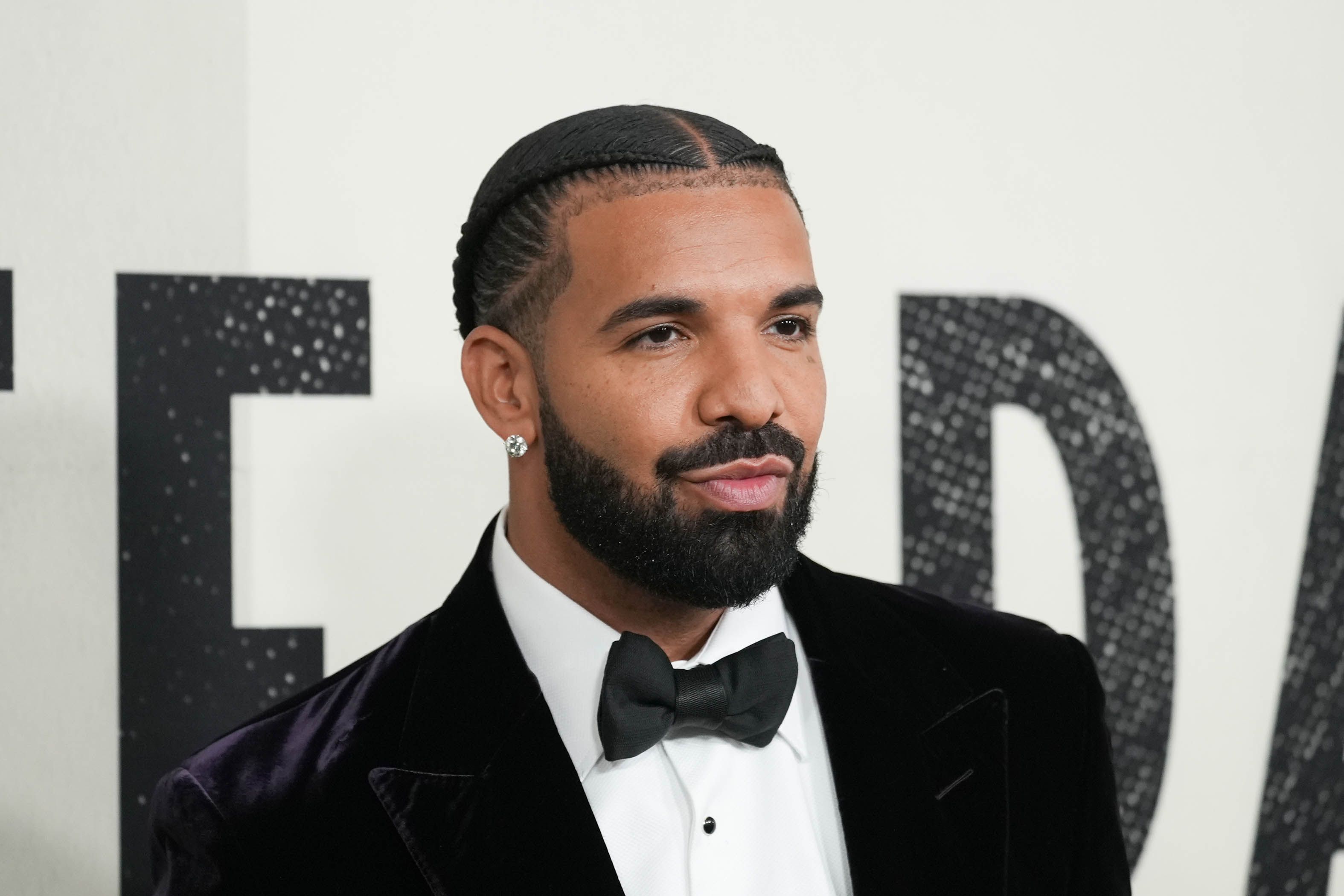Drake's net worth 2023