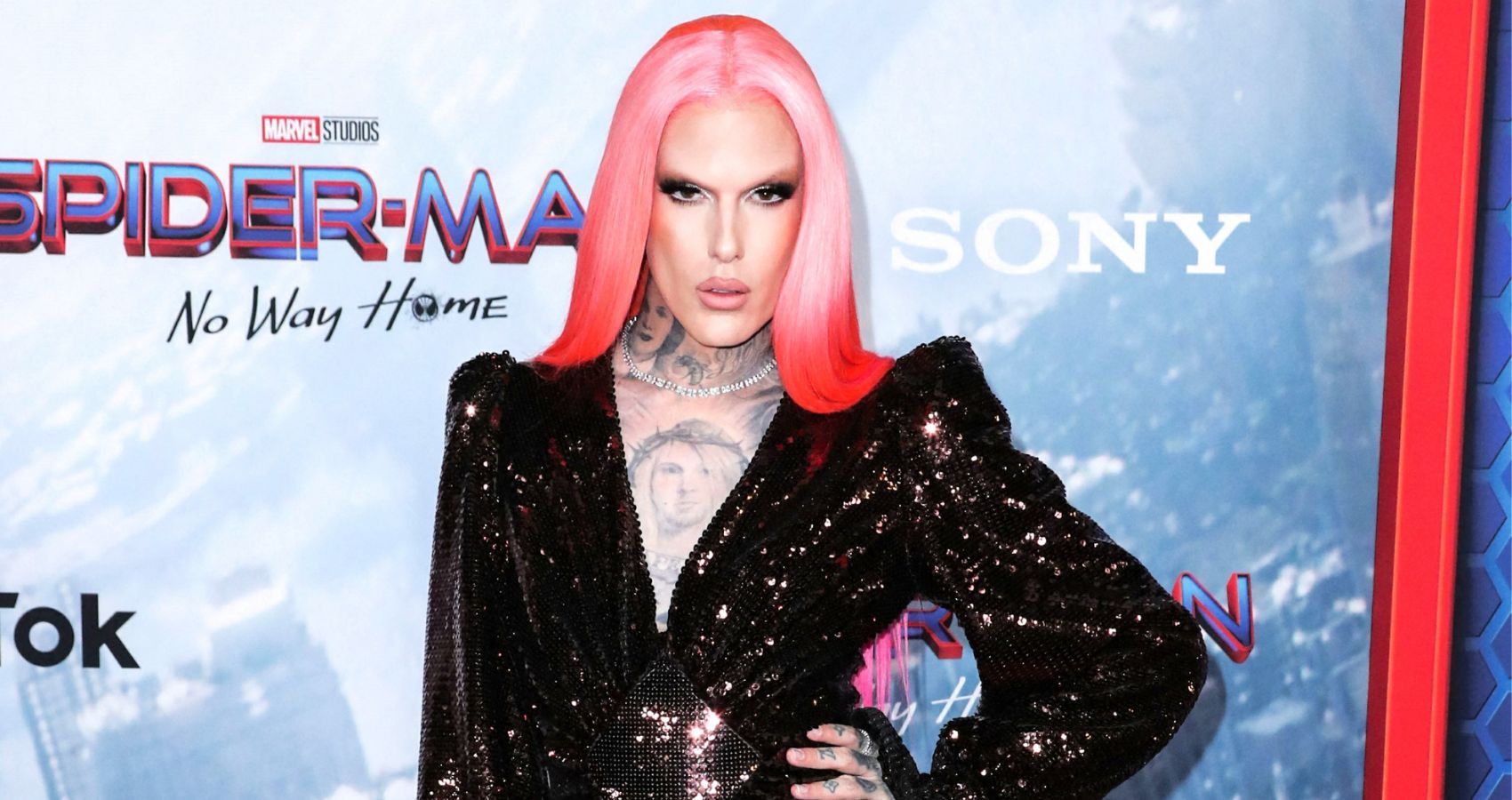Jeffree Star attends the LA premeire of Spider Man No Way Home 2021