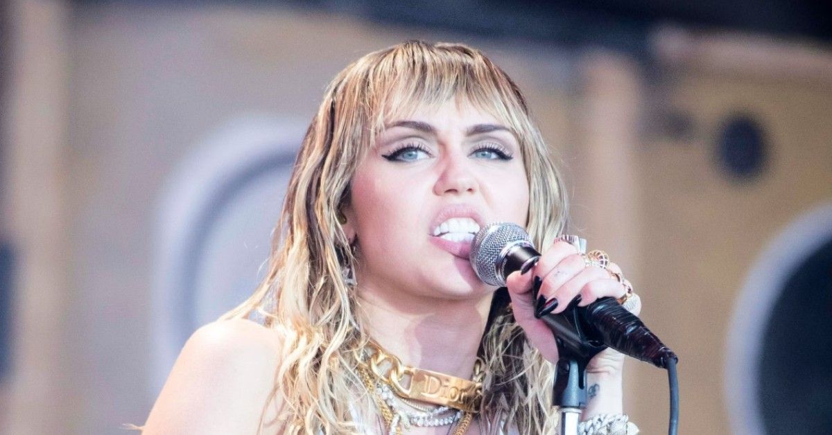 Miley Cyrus performing