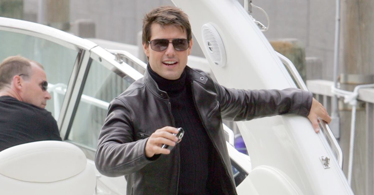 Tom Cruise getting off a boat