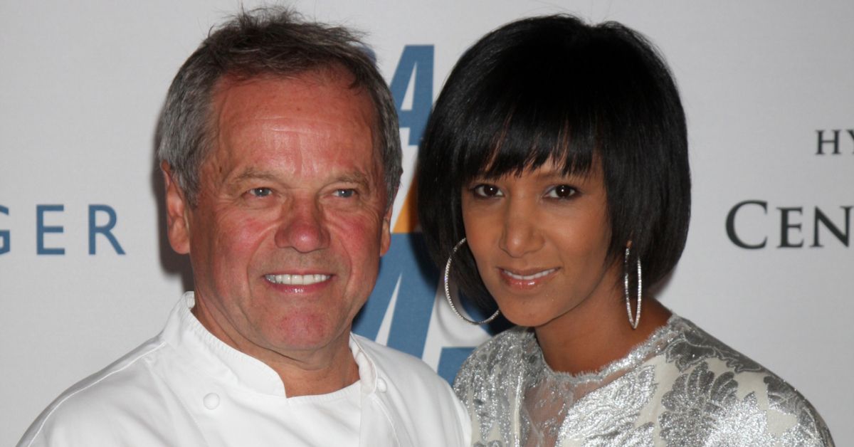 Wolfgang Puck and his wife Gelila Assefa on the red carpet