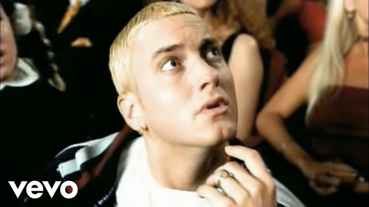 Eminem still from The Real Slim Shady music video