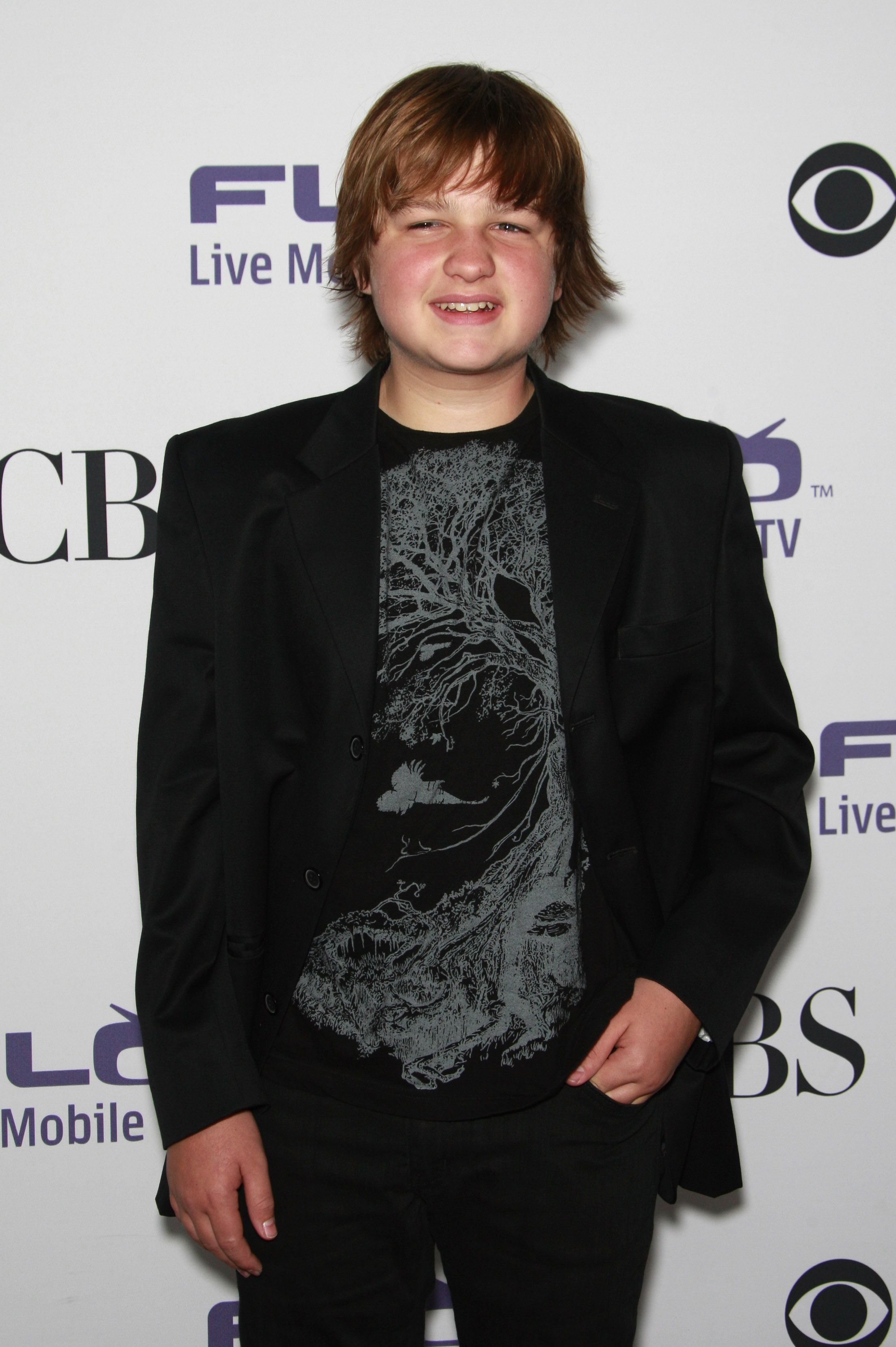 Here's How Child Star Angus T. Jones Went From Having A $20 Million Net  Worth To Falling Off The Grid