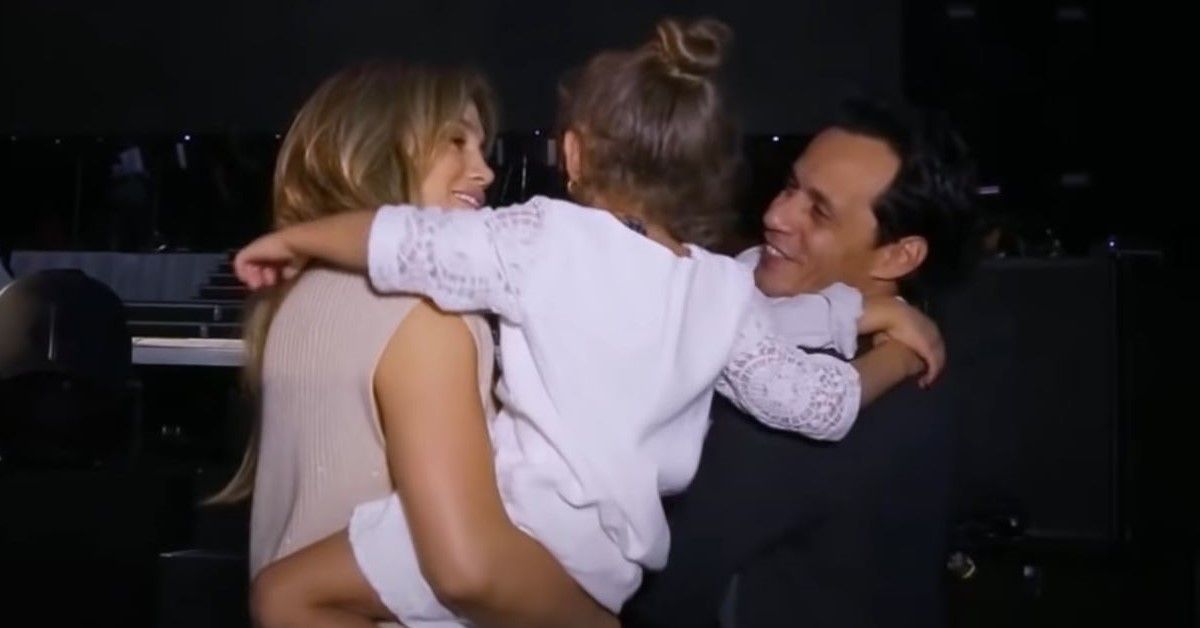 Jennifer Lopez and Marc Anthony backstage with their daughter in Puerto Rico. 