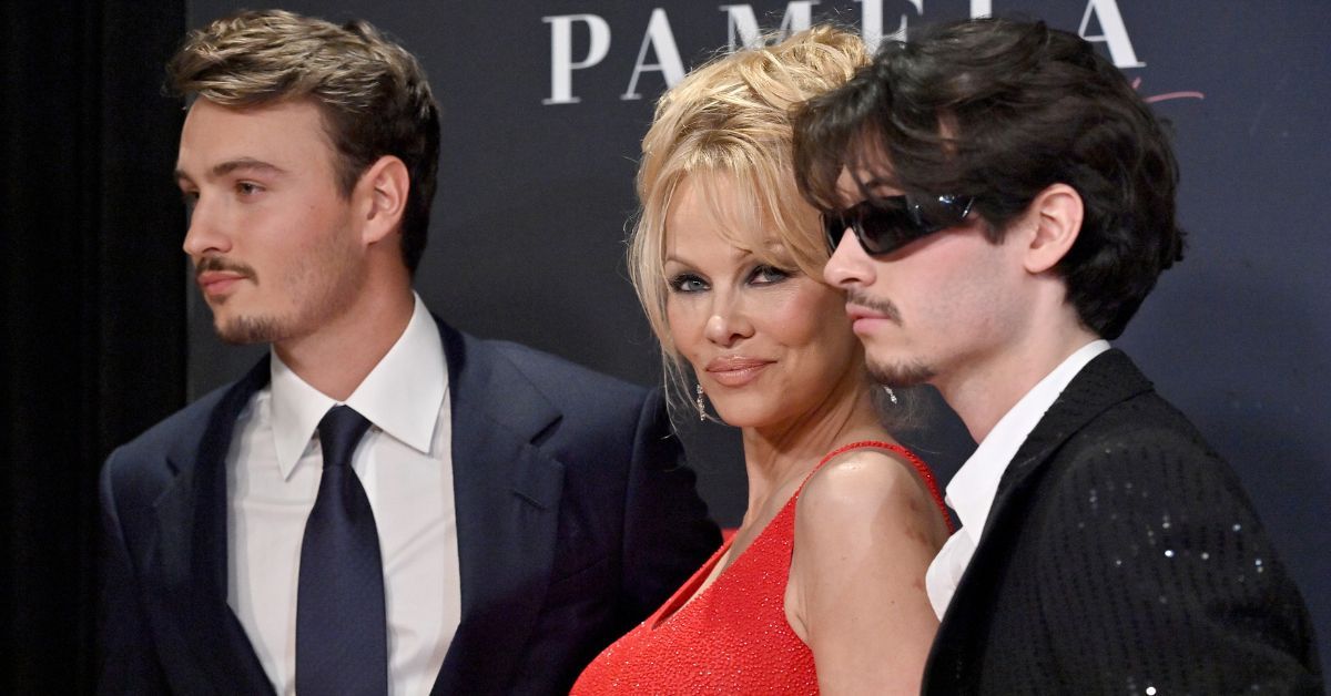 Brandon Thomas Lee Isn’t Nearly As Rich As His Mother Pamela Anderson ...