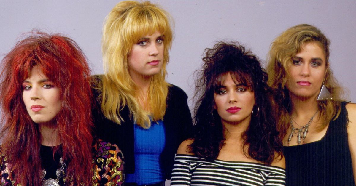 How Bangles Singer Susanna Hoffs Was Tricked Into Singing With Nothing On Several Times