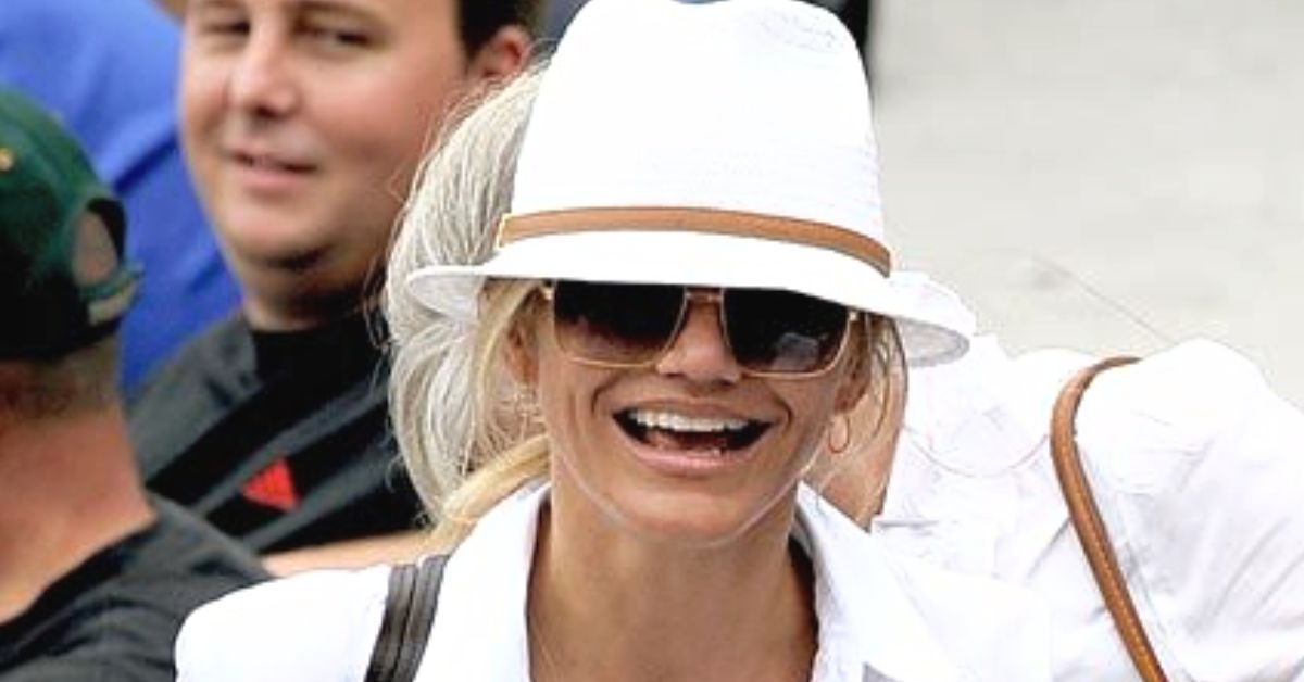 10 Celebrity Summer Hats From The Past That Are Desperately Needed For