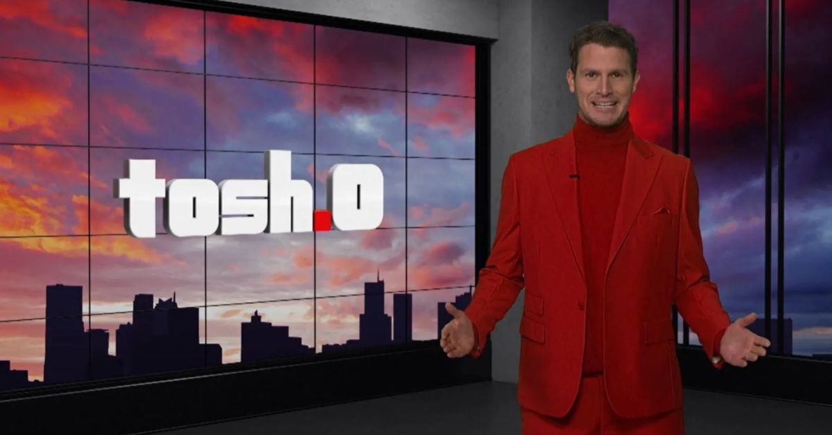 Daniel Tosh Lives A Very Secret Life With Longtime Wife Carly Hallam   Daniel Tosh On His Show Tosh O 