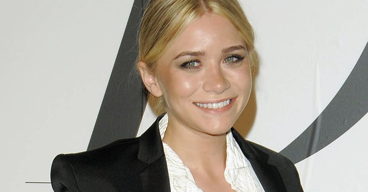 Ashley Olsen smiling