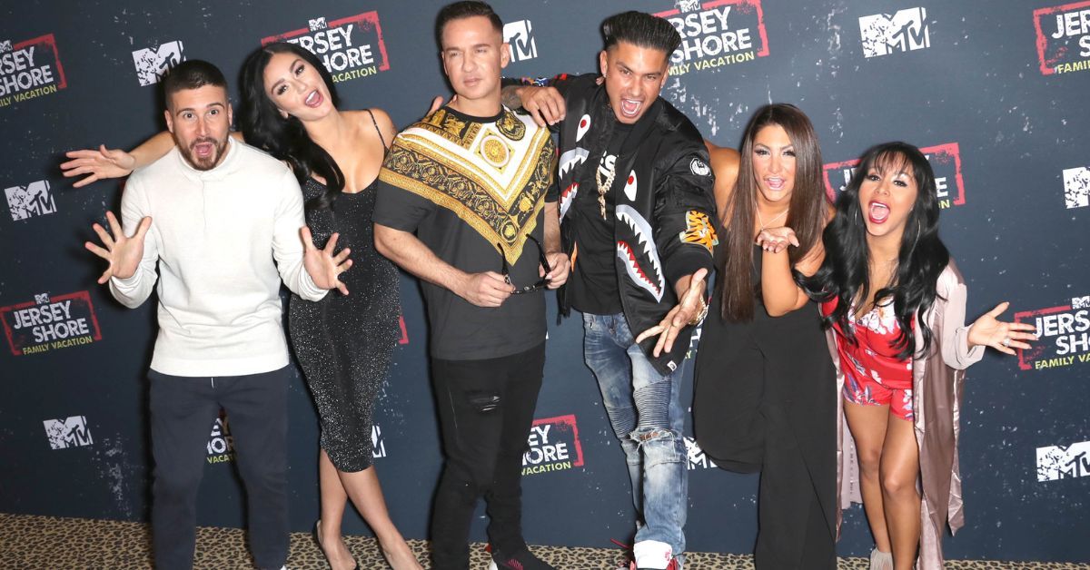 The Cast Of Jersey Shore Wasn't Allowed To Make Phone Calls Without The
