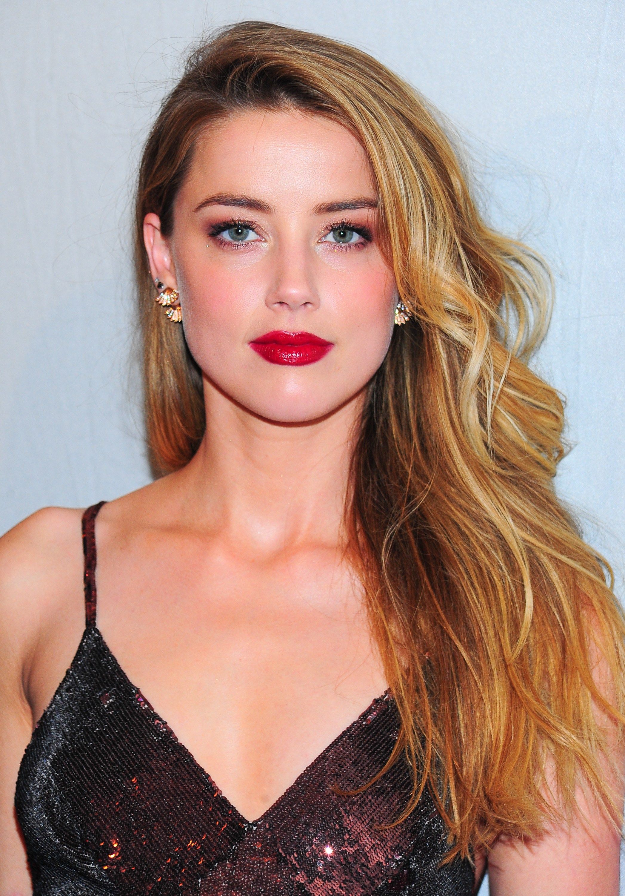 Amber Heard | TheThings