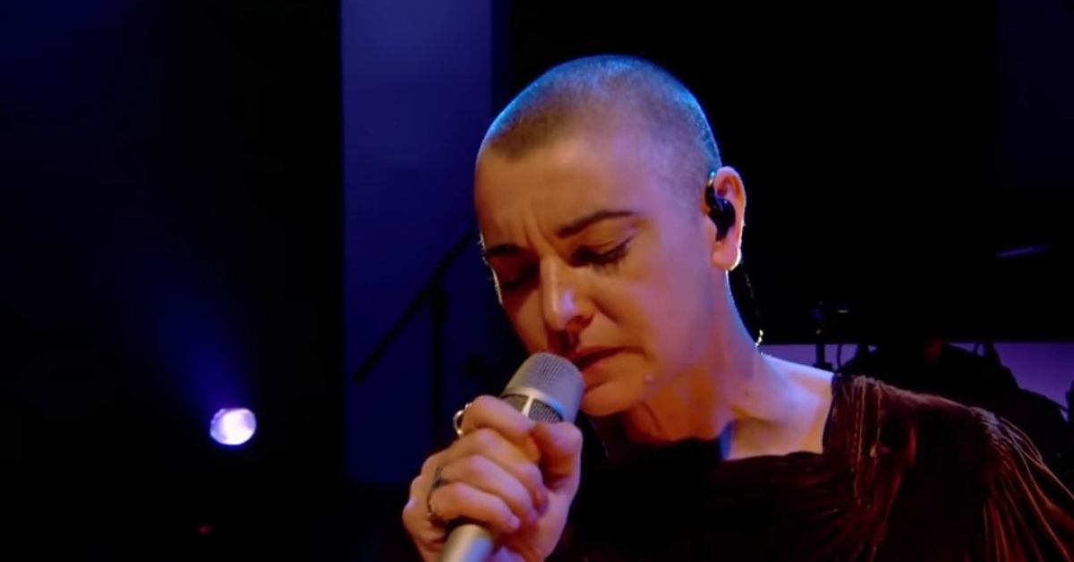sinead-o-connor-was-banned-from-nbc-after-this-controversial-live-moment