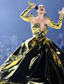 Katy Perry Faces Backlash Over New Fashion Project, While Luke Bryan Defends Her To 'American Idol' Fans Katy Perry Faces Backlash Over New Fashion Project, While Luke Bryan Defends Her To 'American Idol' Fans