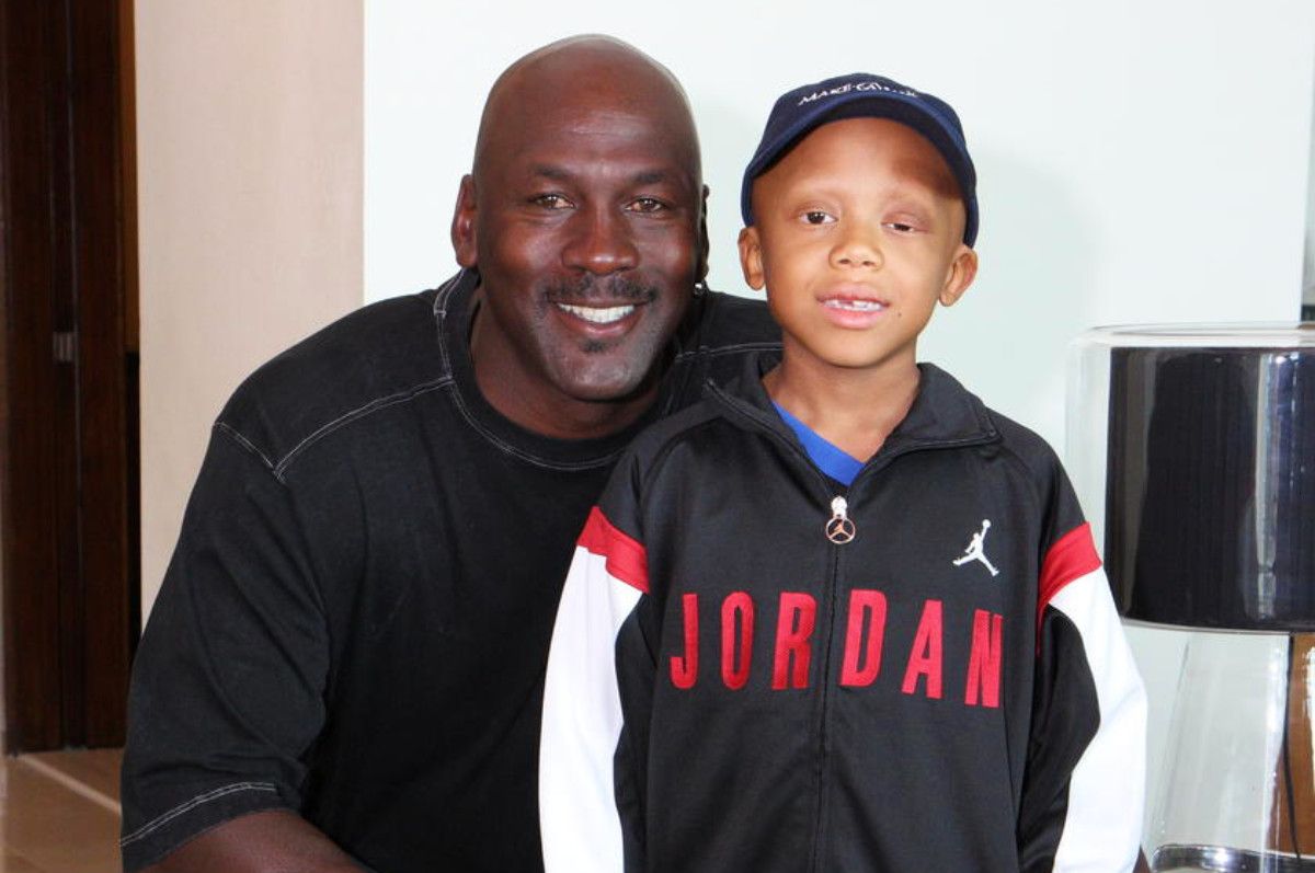 Michael Jordan -Donovan Russel Make a Wish