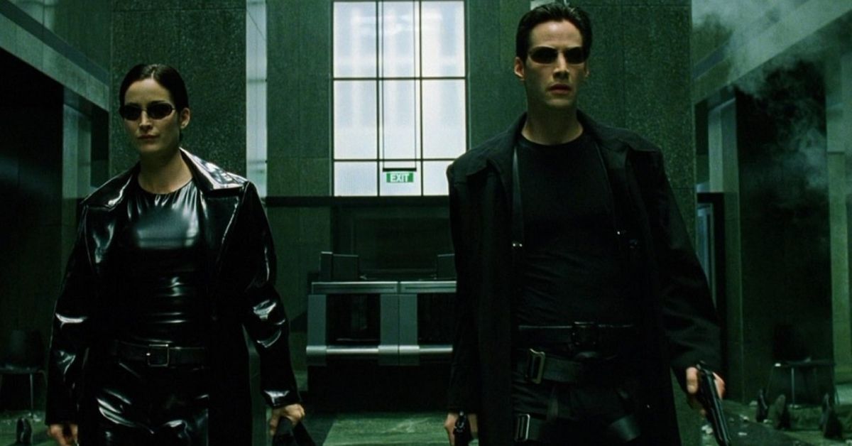 Carrie-Ann Moss and Keanu Reeves in The Matrix