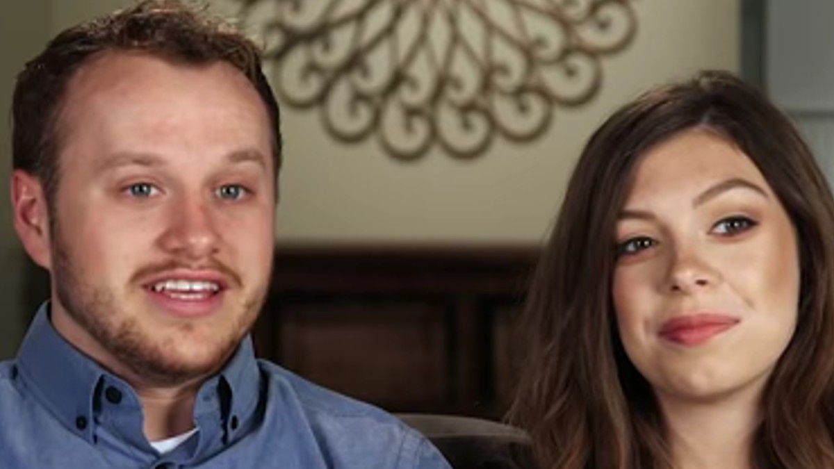 Josiah Duggar And His Wife Disappeared From Social Media, Here's What ...