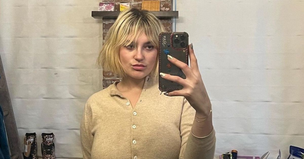 Gracie McGraw selfie