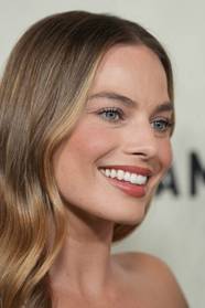 Actress Looks Like Margot Robbie 60 Photos Moonagedaydream film Actress Looks Like Margot Robbie 60 Photos Moonagedaydream film