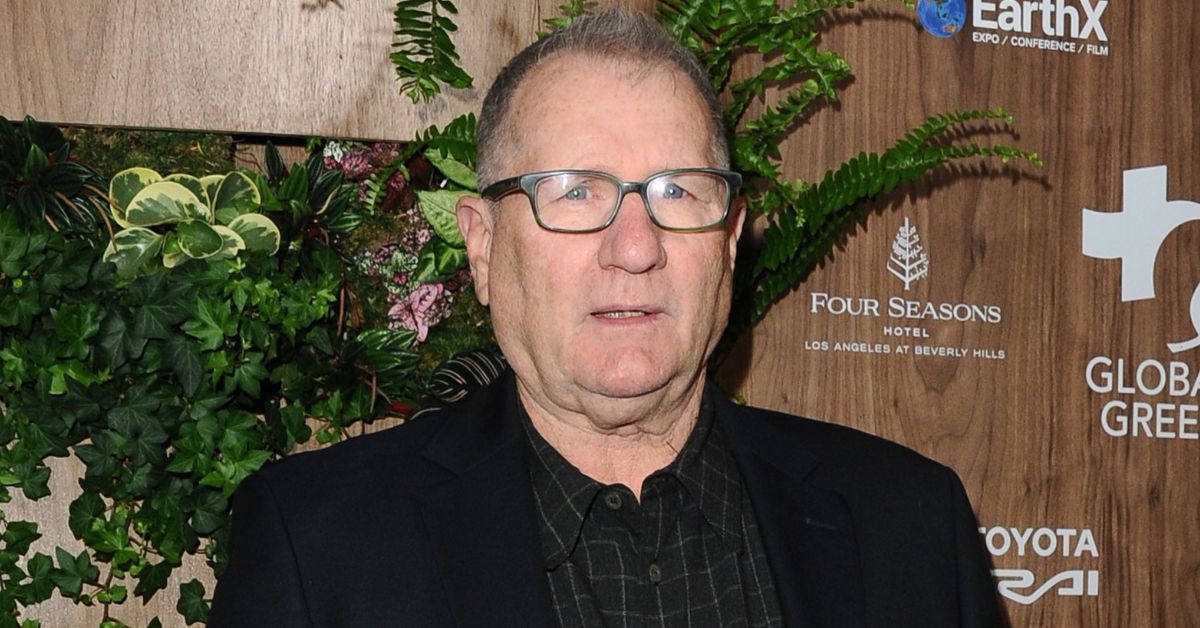 Ed O'Neill looking surprised