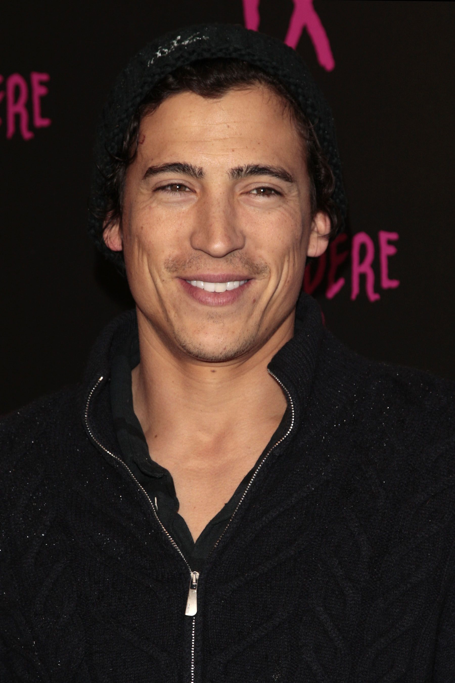 Fans Think Former 10 Things I Hate About You Star, Andrew Keegan, Is A 