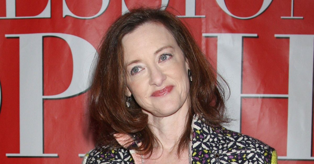 Joan Cusack on the red carpet