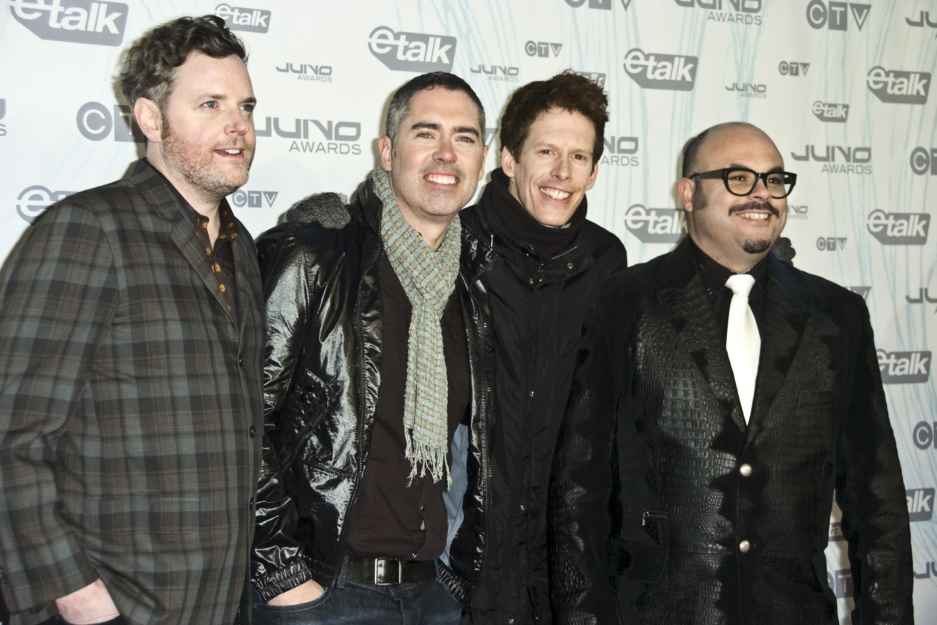 The Big Bang Theory Theme Versus "One Week": Which Song Made The