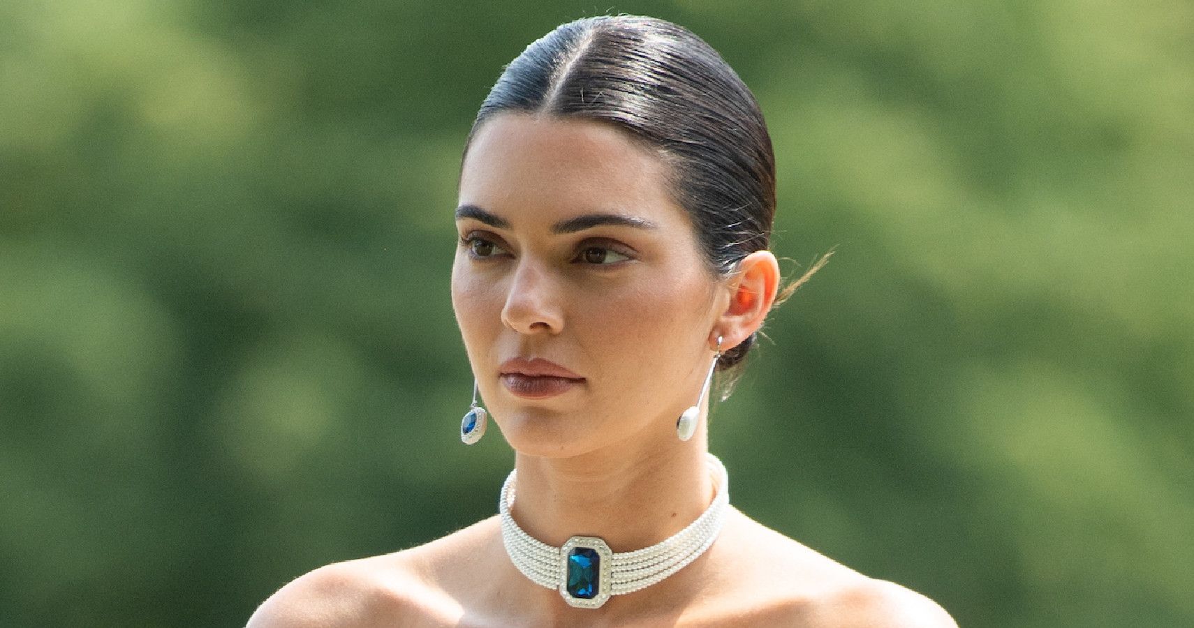 Kendall Jenner walking in a fashion show 