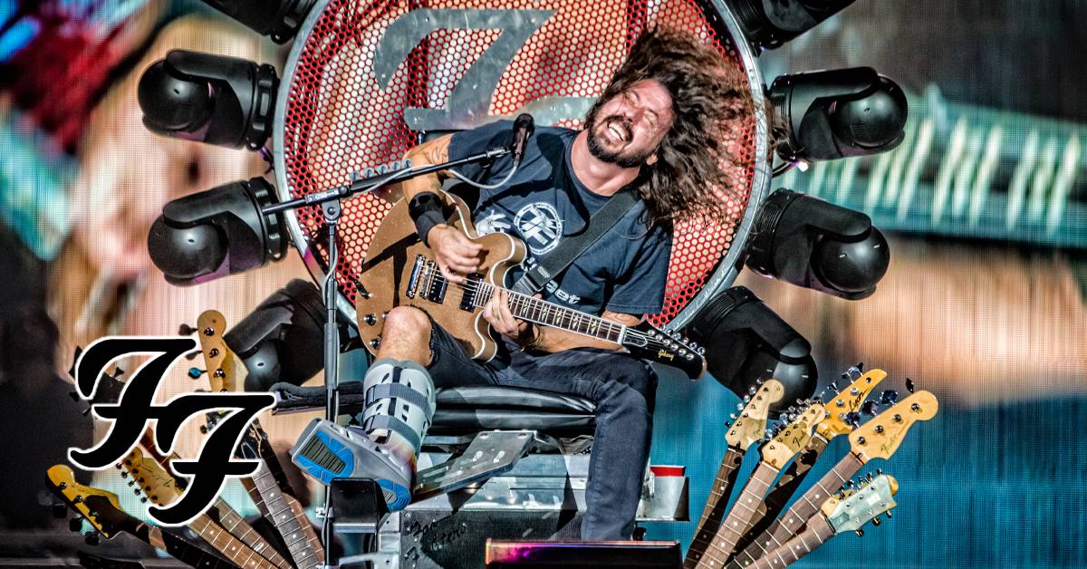 Dave Grohl Heroically Returned To The Stage And Finished His Show After ...