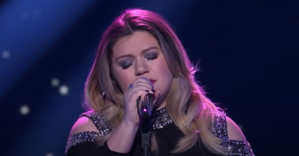 Kelly Clarkson Changed The Lyrics To Piece By Piece Following Her